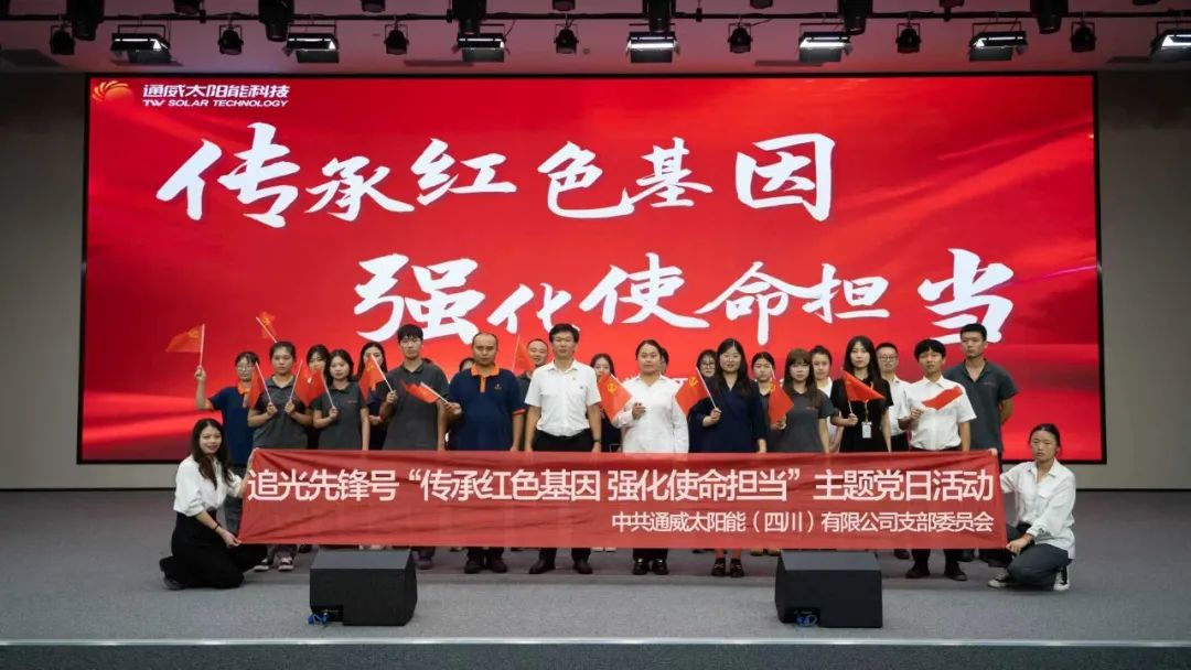 c108cfcbceaee7565c69a752f51274e9.jpg c108cfcbceaee7565c69a752f51274e9.jpg