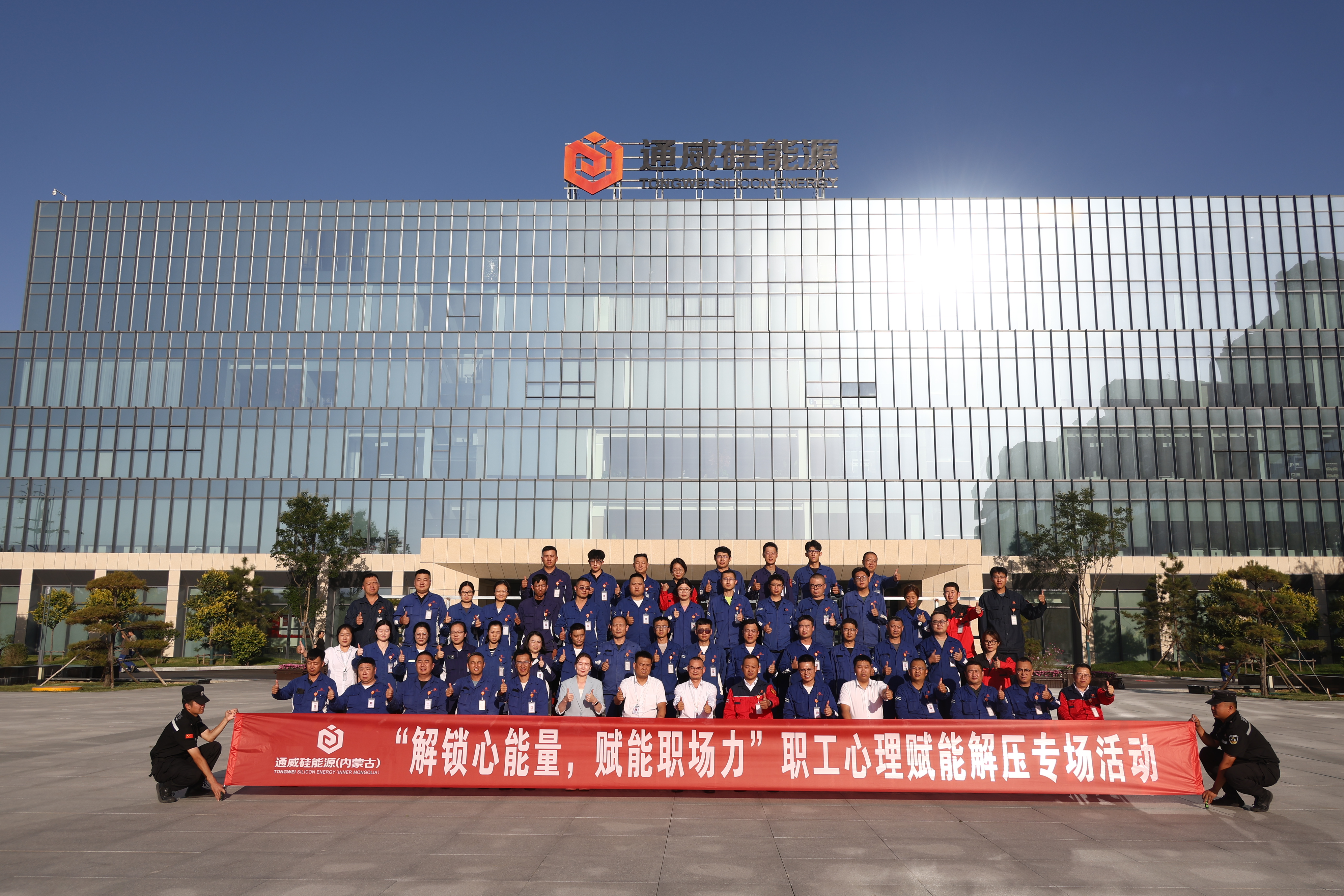 e922d01a3d8f7611fbfe8eeca93d8e4c.jpg e922d01a3d8f7611fbfe8eeca93d8e4c.jpg