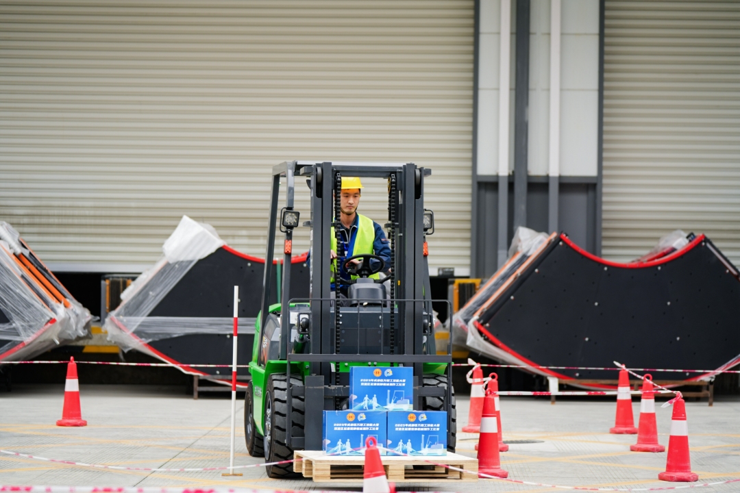 b4378db23f7849f876c4651d16e08dec.jpg b4378db23f7849f876c4651d16e08dec.jpg